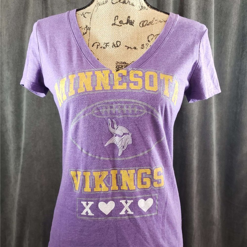 NFL Minnesota Vikings Ladies V Neck T Small